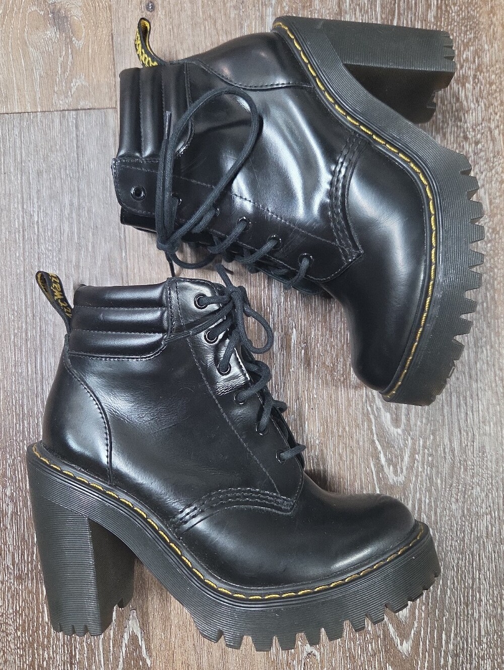 Dr Martens Persephone Chunky Heeled Boots Size Womens 5 Black